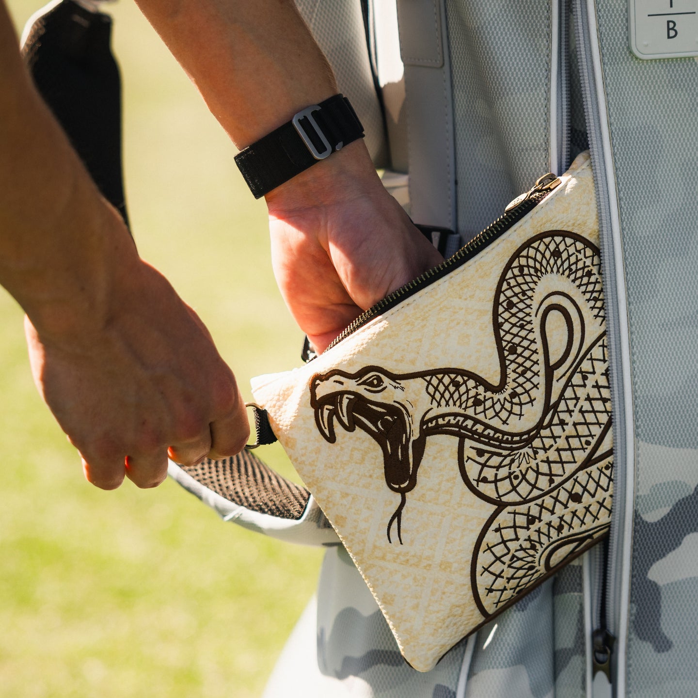 Arizona 'Rattler' Zip Tote Bag