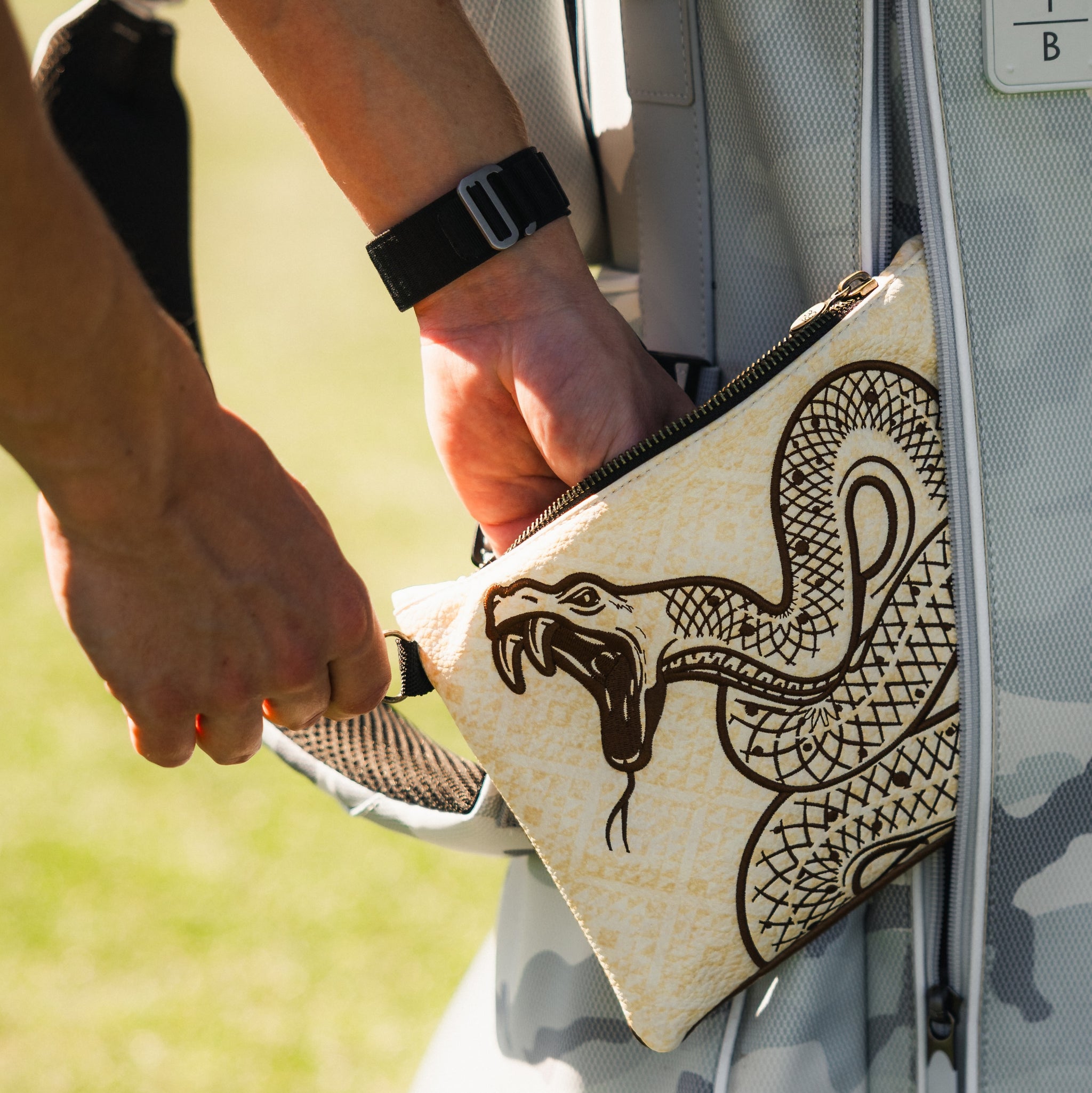 Arizona 'Rattler' Zip Tote Bag