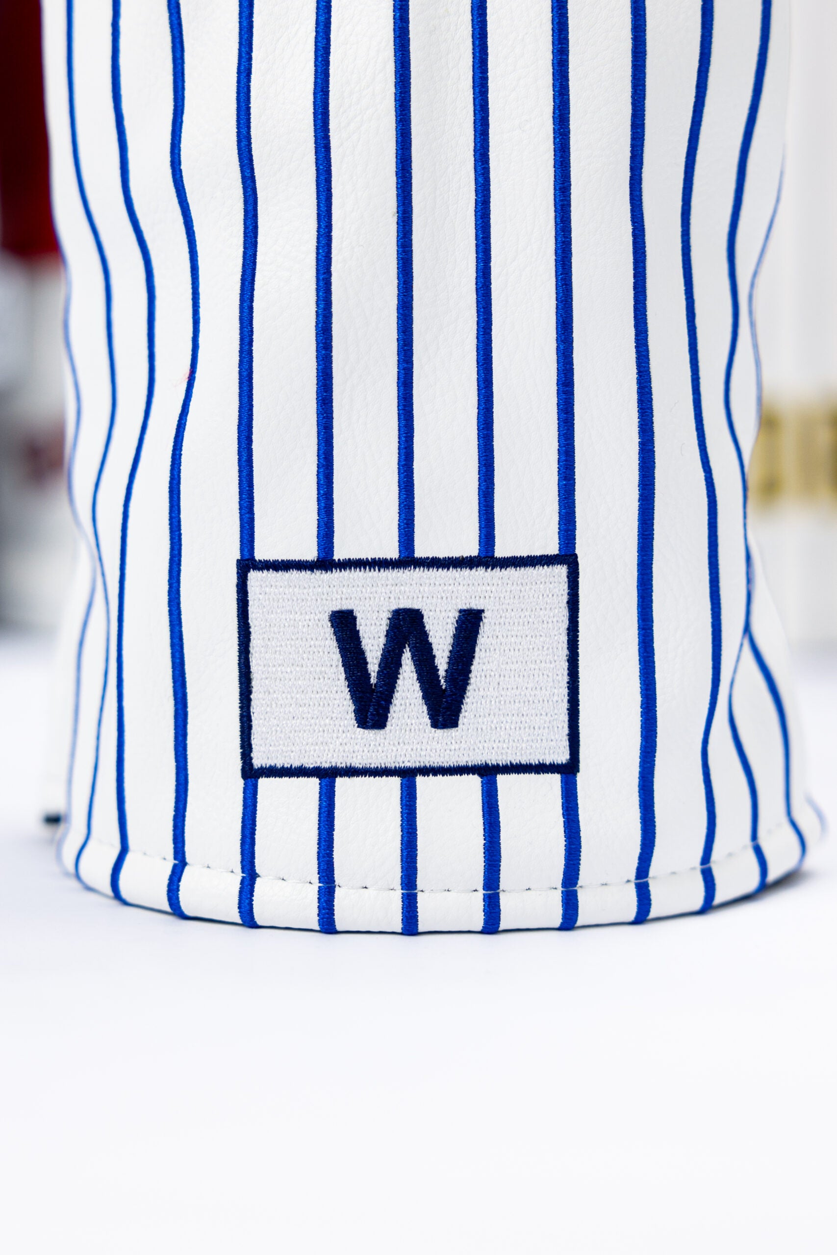 Chicago Cubs Headcovers (White/Blue Pinstripe)