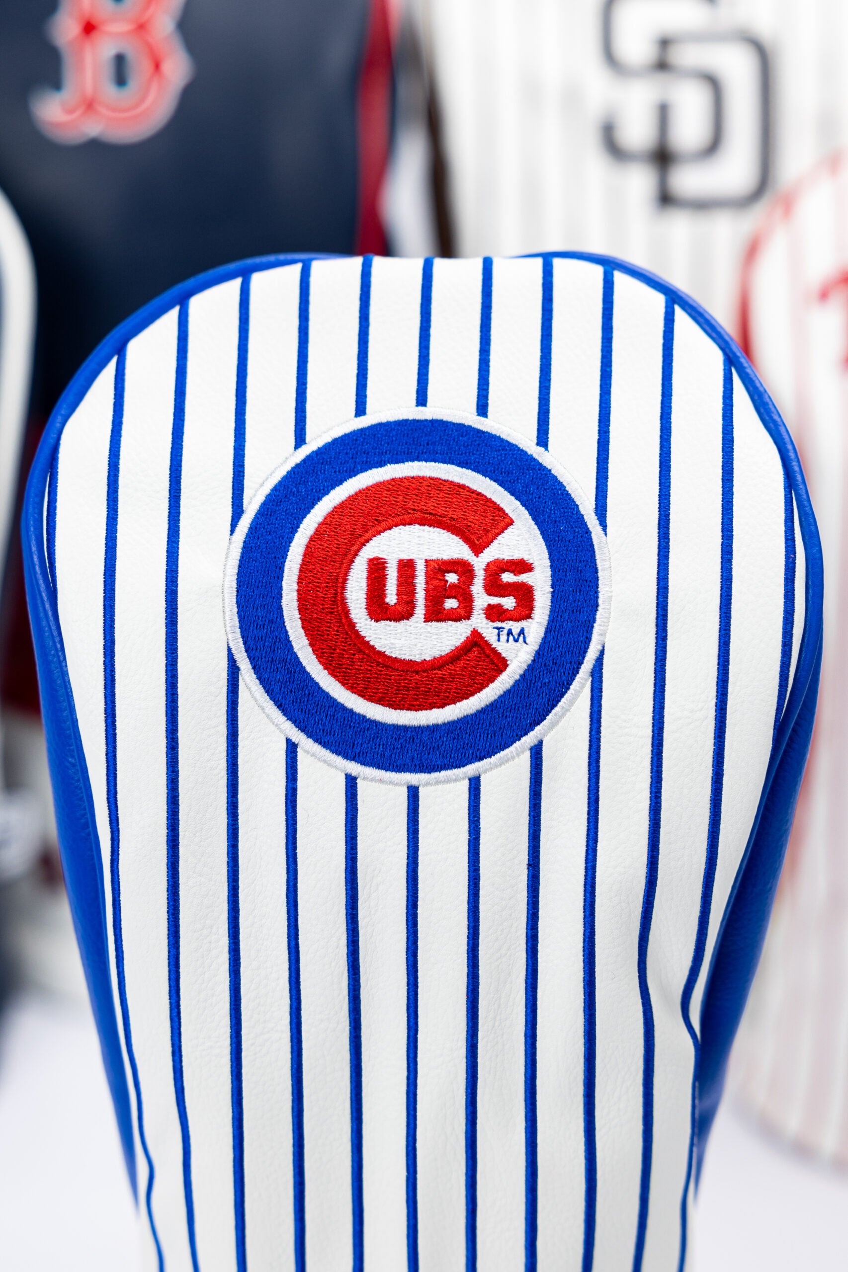 Chicago Cubs Headcovers (White/Blue Pinstripe)